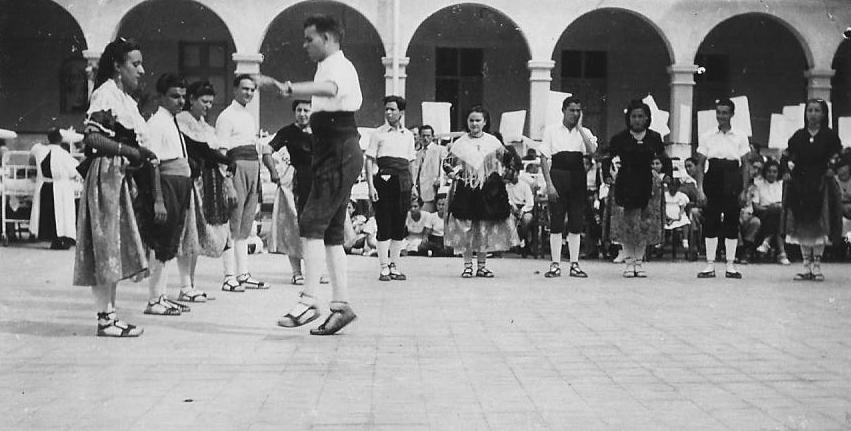 Associació Excursionista d’Etnografia i Folklore (AEEF), Esbart de l’
