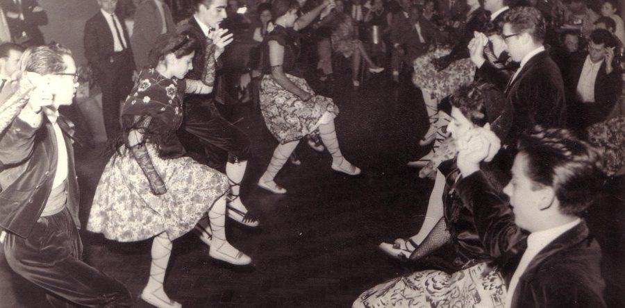 Pau Casals, Esbart Dansaire (Sâo Paulo) Brasil