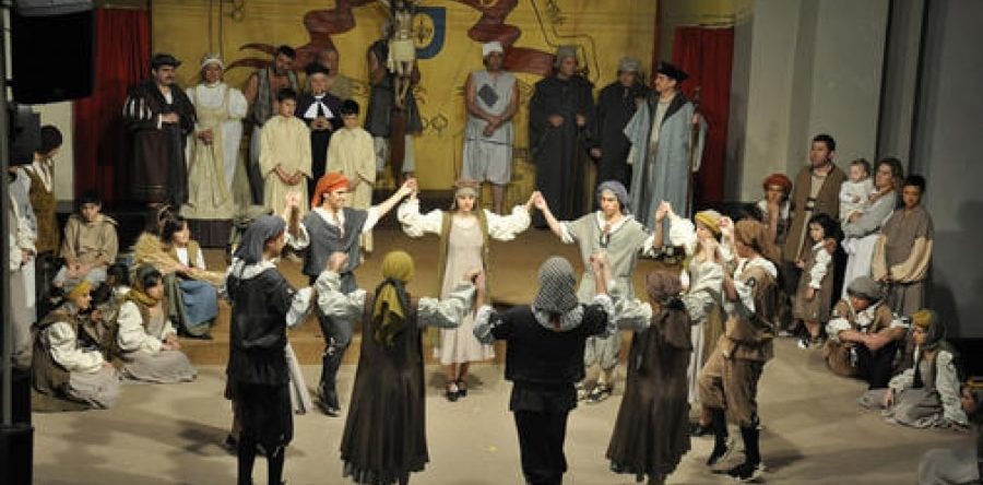 Sant Crist (Salomó), Ball del